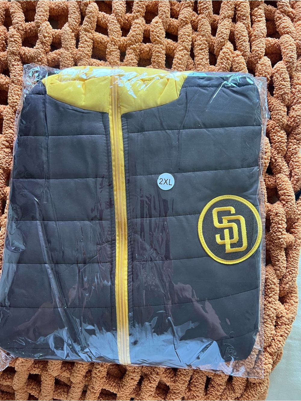 Adult 2XL Brown & Yellow Padres Puffer Vest with SD Logo